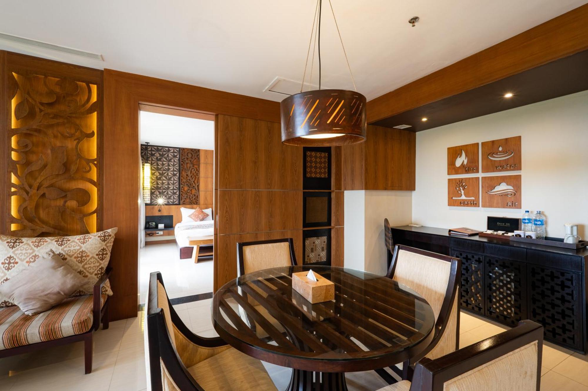 Vouk Hotel And Suites Nusa Dua  Esterno foto